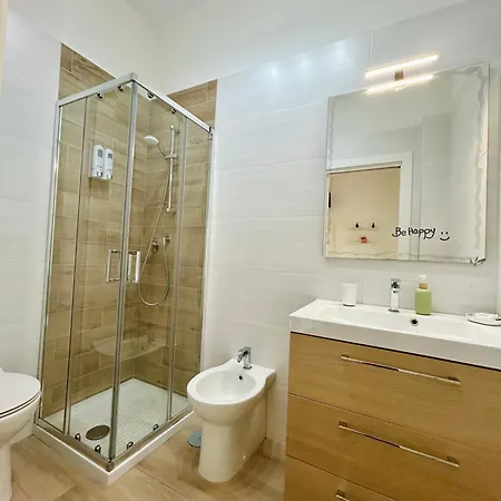 Vivina_081 4* ナポリ